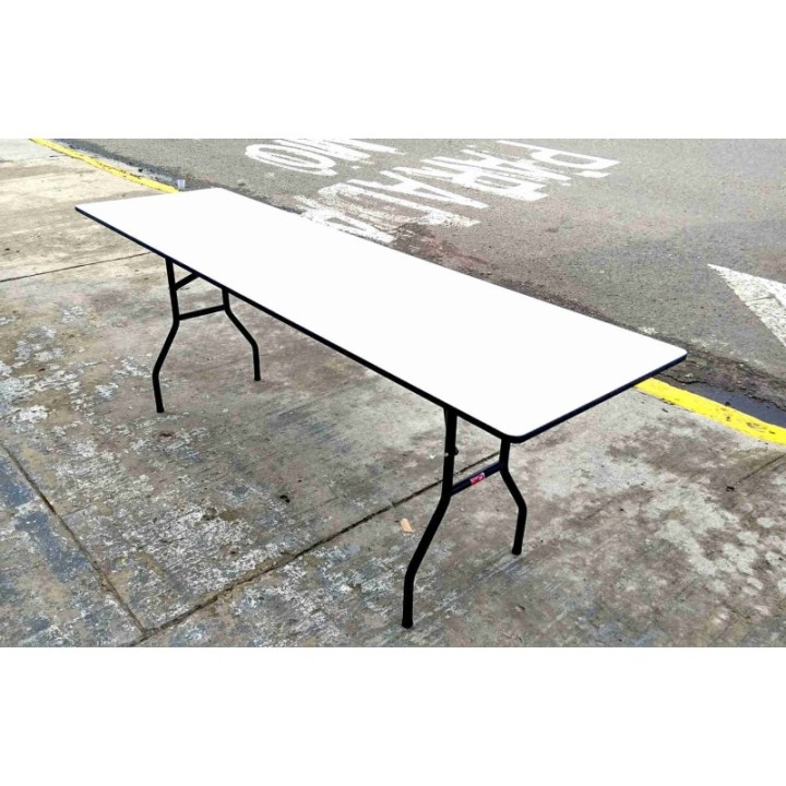 Mesa reforzada 210cm